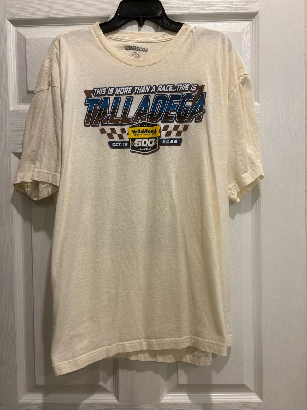 Nascar Talladega Graphic Tee in Cream and Blue 2XL